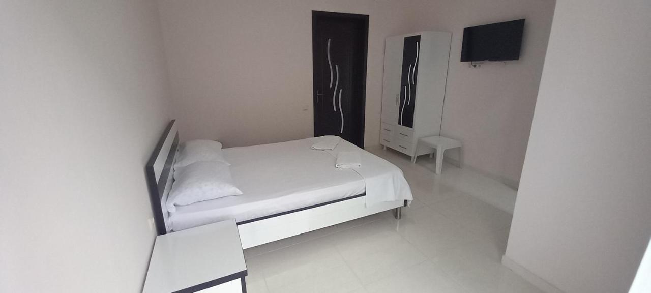 Guest House Marineza Gonio Luaran gambar
